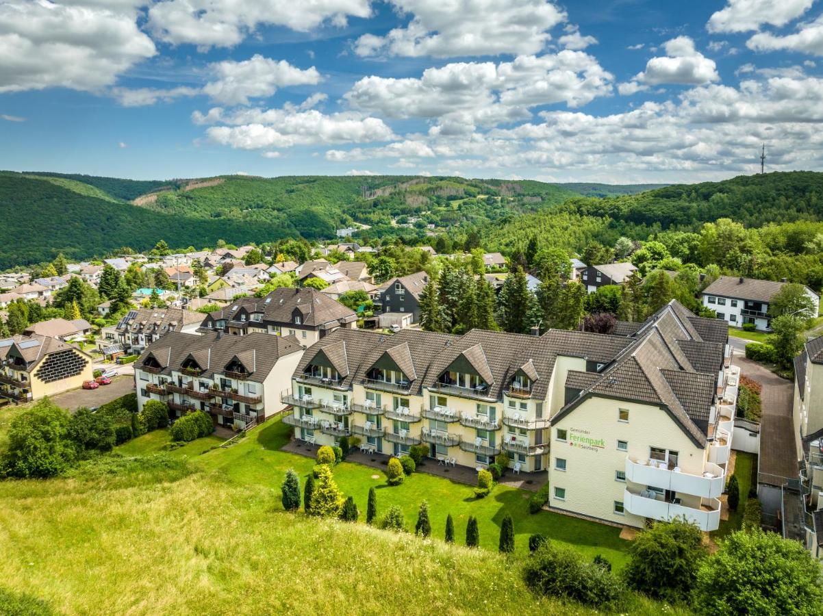 Gemunder Ferienpark Salzberg Hotel Schleiden Eksteriør billede